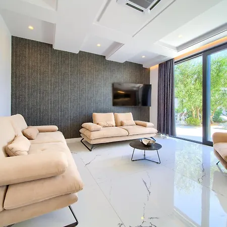 Olive Garden With Heated Pool And Sauna Villa Kornić