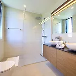 Olive Garden With Heated Pool And Sauna Vila Kornić