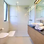 Olive Garden With Heated Pool And Sauna