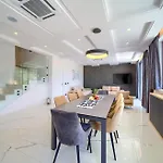 Vila Olive Garden With Heated Pool And Sauna Kornić