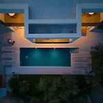 Olive Garden With Heated Pool And Sauna Vila Kornić