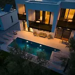 Olive Garden With Heated Pool And Sauna *